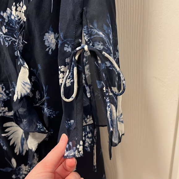 Navy Floral Abercrombie and Fitch Long Sleeve Dress - Picture 3 of 12
